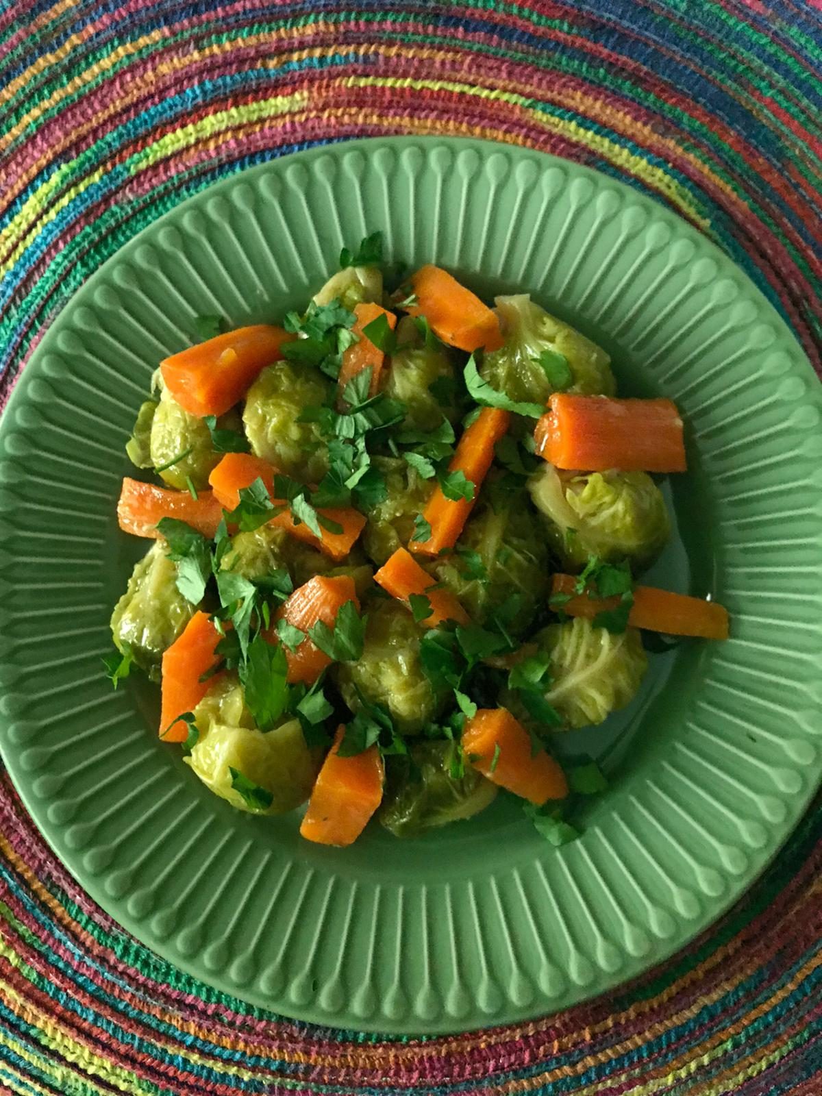 Brüksel Lahana Salatası