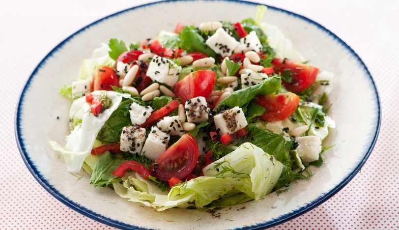 Peynirli Mevsim Salatası
