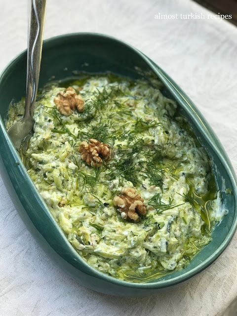 Yoğurtlu Kabak Salatası