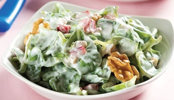 Yoğurtlu Semizotu Salatası